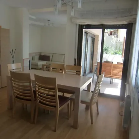 Вілла Modern La Riviera